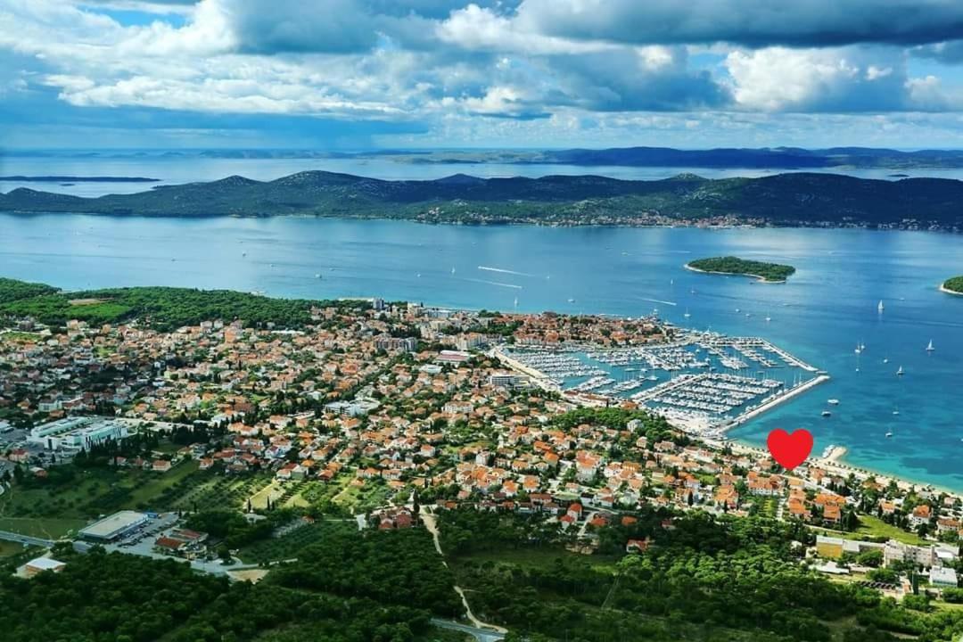 Beach Apartment Roza Biograd Oneroom - Premium Location Biograd Na Moru Exterior photo