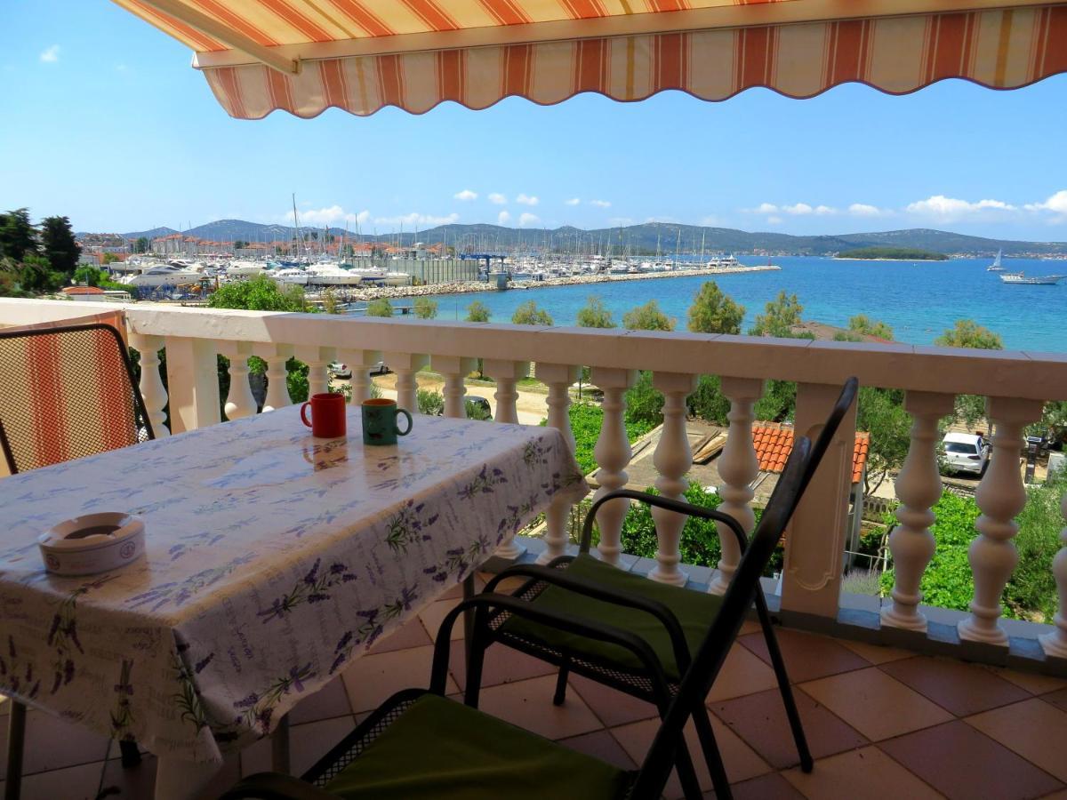 Beach Apartment Roza Biograd Oneroom - Premium Location Biograd Na Moru Exterior photo